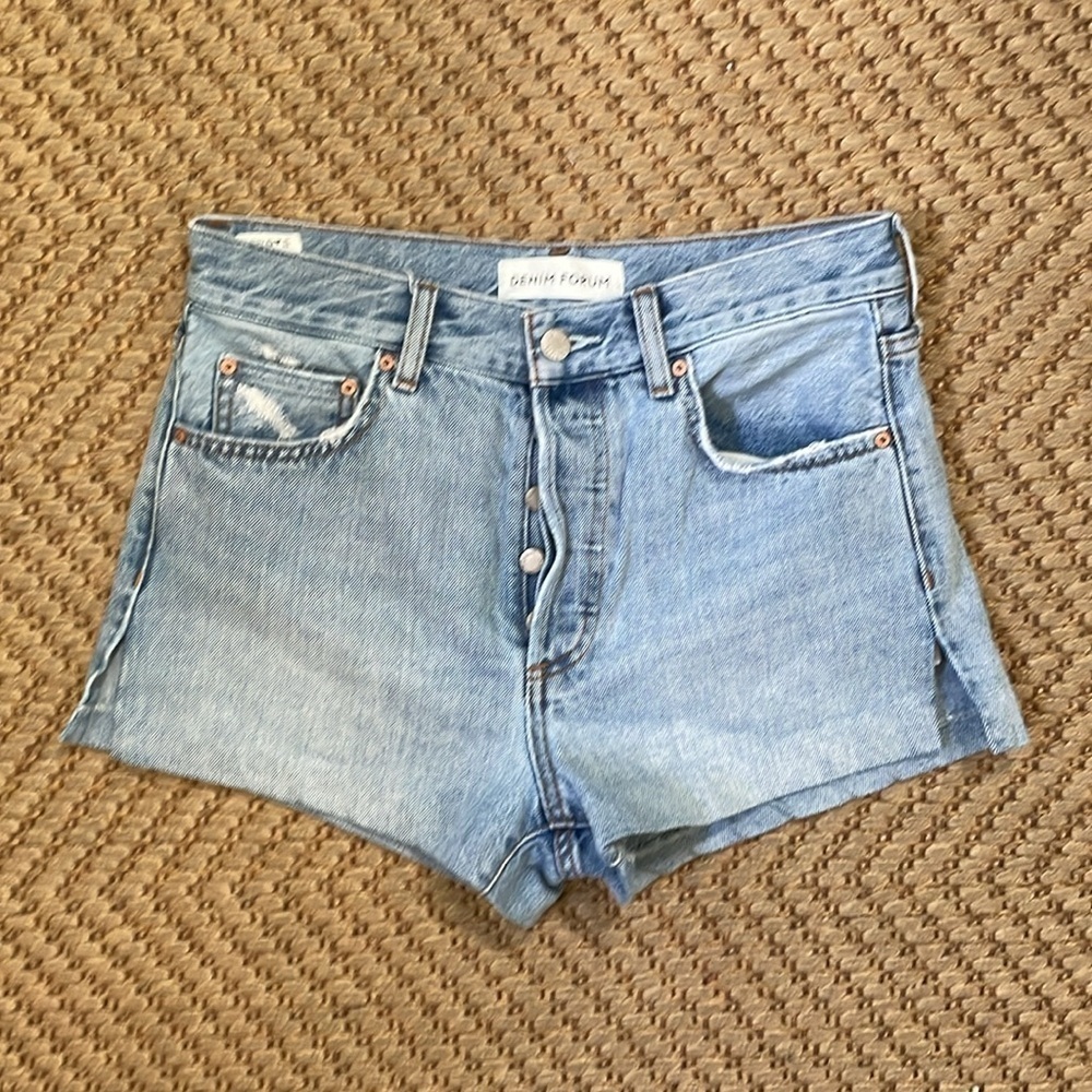 Aritzia - Denim Forum - Ex BF Hi-Rise Micro Shorts Denim - Blue - 26